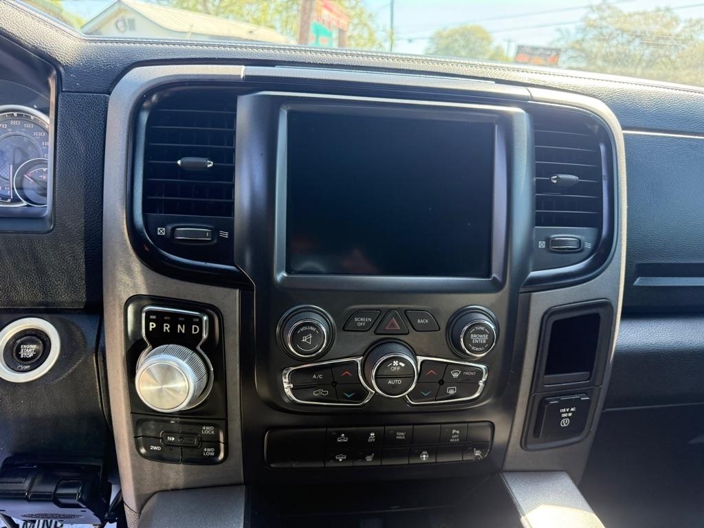 RAM 1500 Rebel Crew Cab SWB 4WD 2018