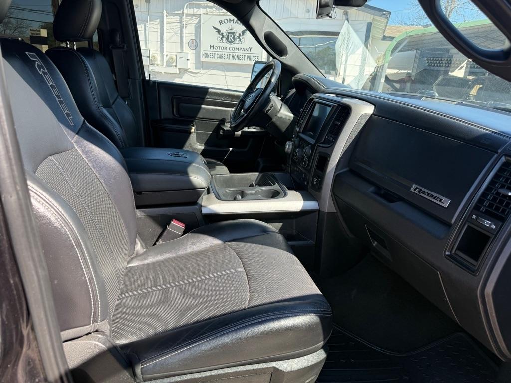 RAM 1500 Rebel Crew Cab SWB 4WD 2018