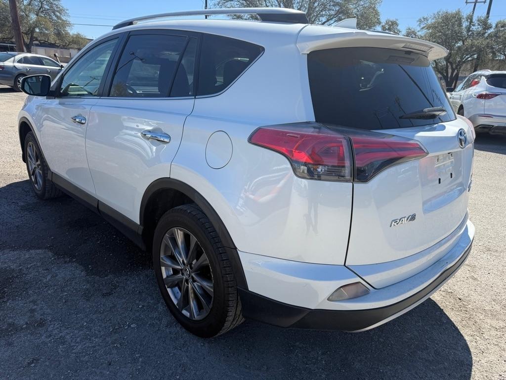 Toyota RAV4 Limited AWD 2018