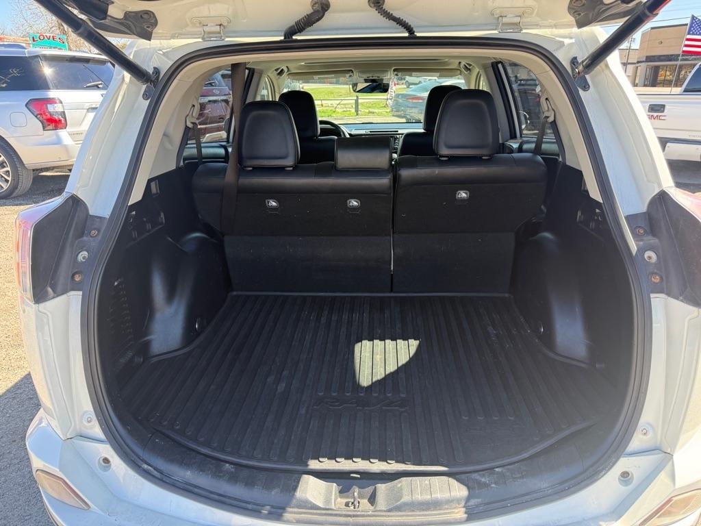 Toyota RAV4 Limited AWD 2018