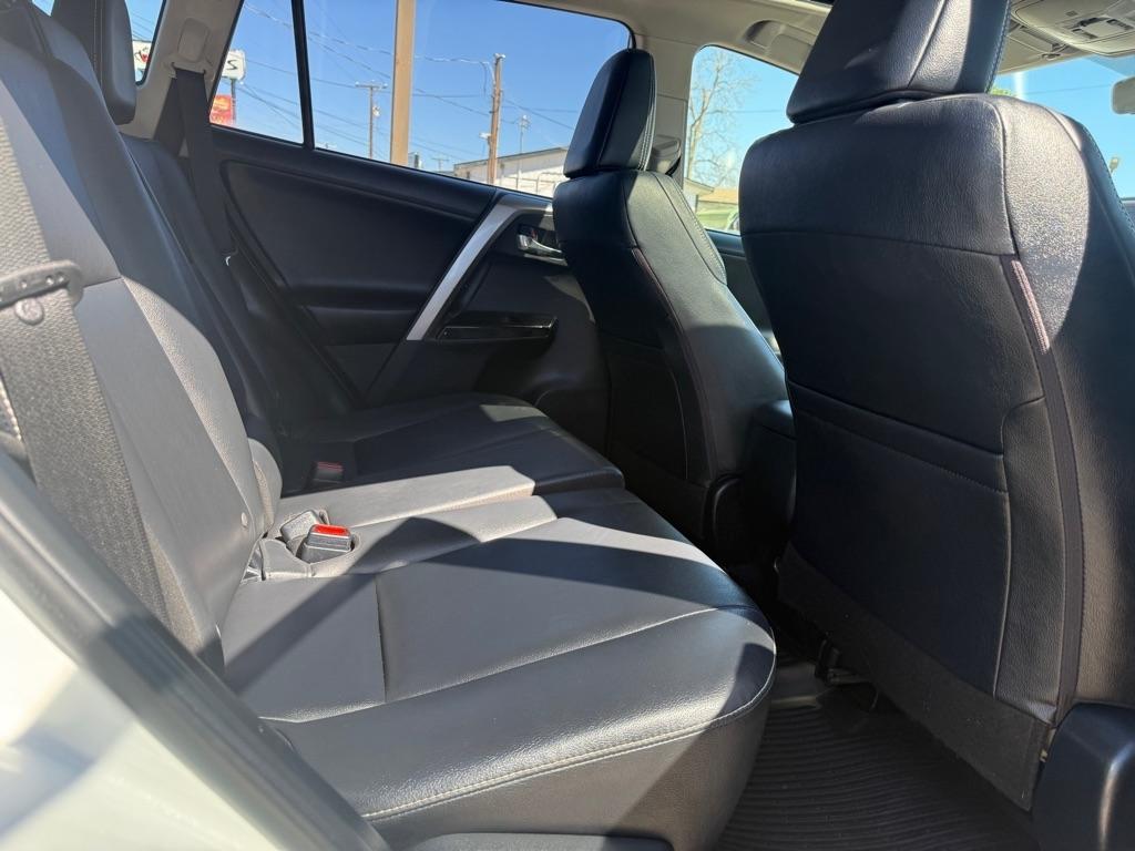 Toyota RAV4 Limited AWD 2018