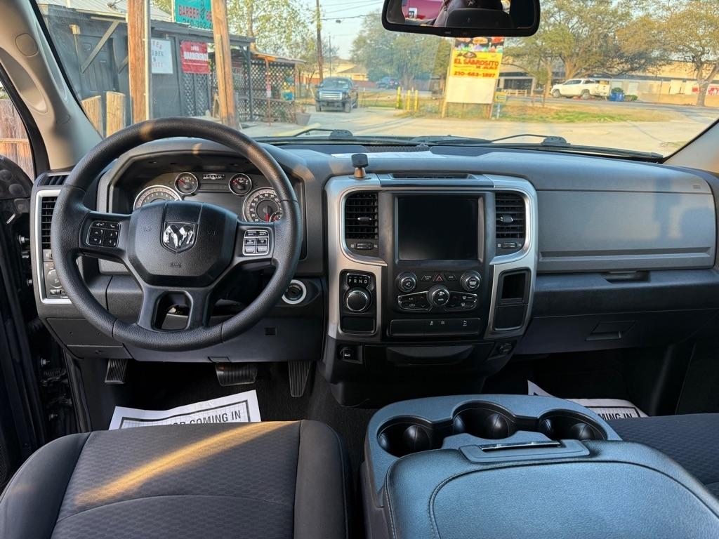 RAM 1500 Classic Tradesman Quad Cab 2WD 2019