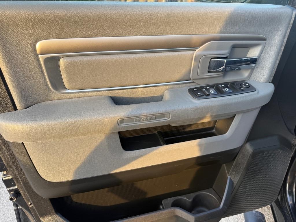 RAM 1500 Classic Tradesman Quad Cab 2WD 2019