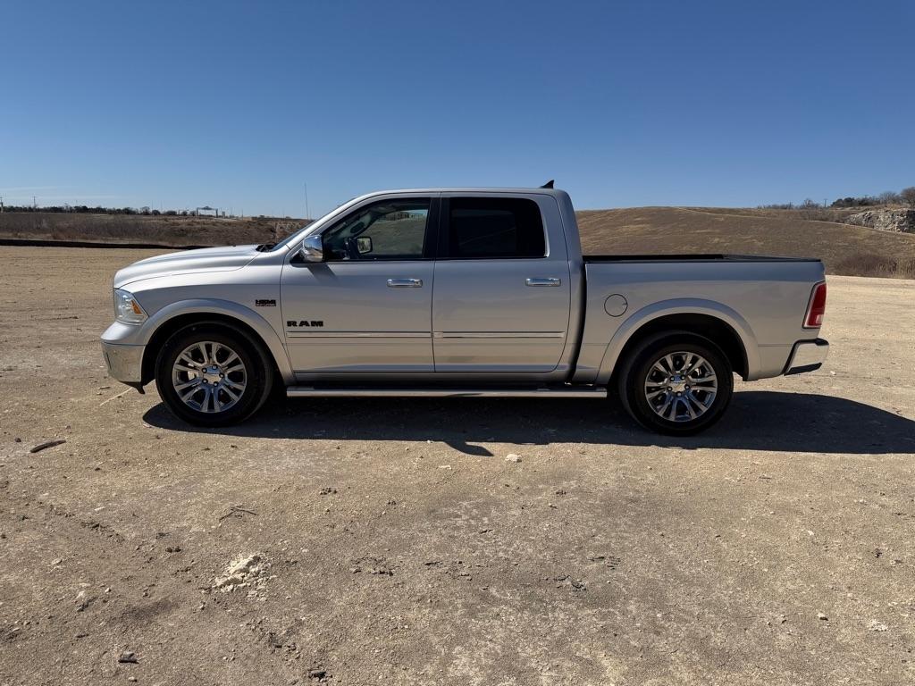 RAM 1500 Longhorn Crew Cab SWB 2WD 2015