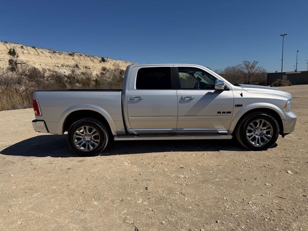 RAM 1500 Longhorn Crew Cab SWB 2WD 2015
