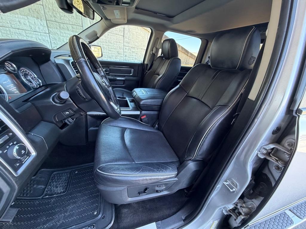 RAM 1500 Longhorn Crew Cab SWB 2WD 2015