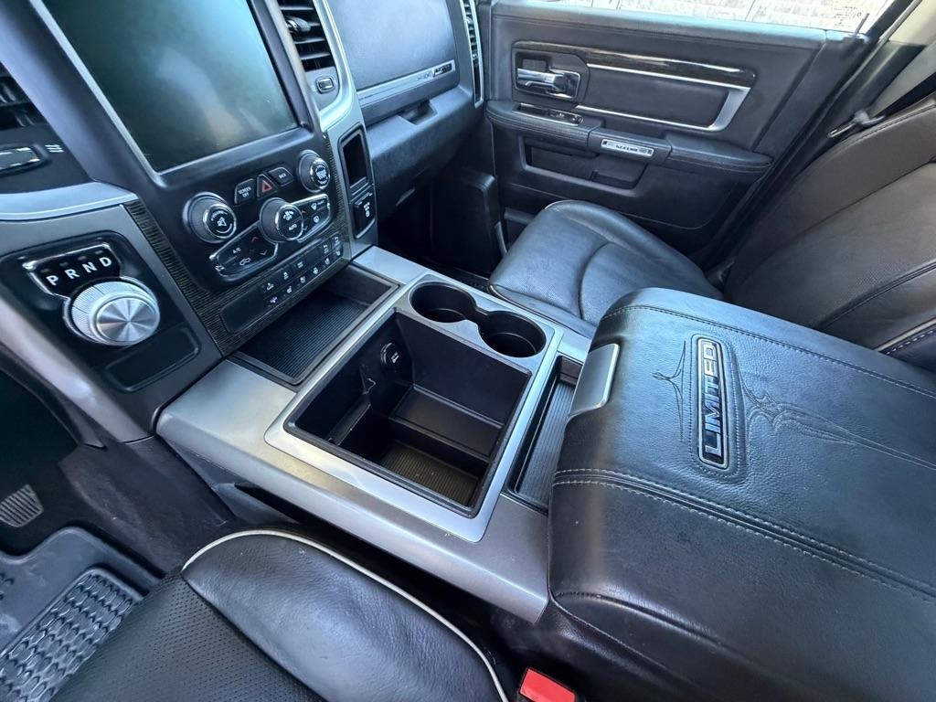 RAM 1500 Longhorn Crew Cab SWB 2WD 2015