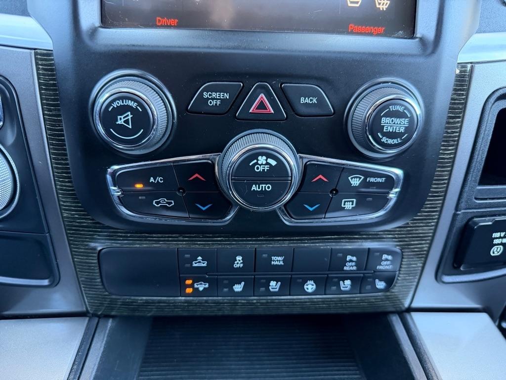 RAM 1500 Longhorn Crew Cab SWB 2WD 2015