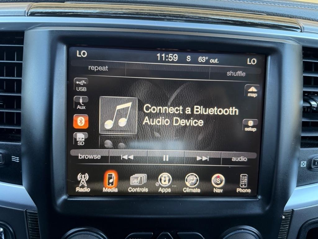 RAM 1500 Longhorn Crew Cab SWB 2WD 2015