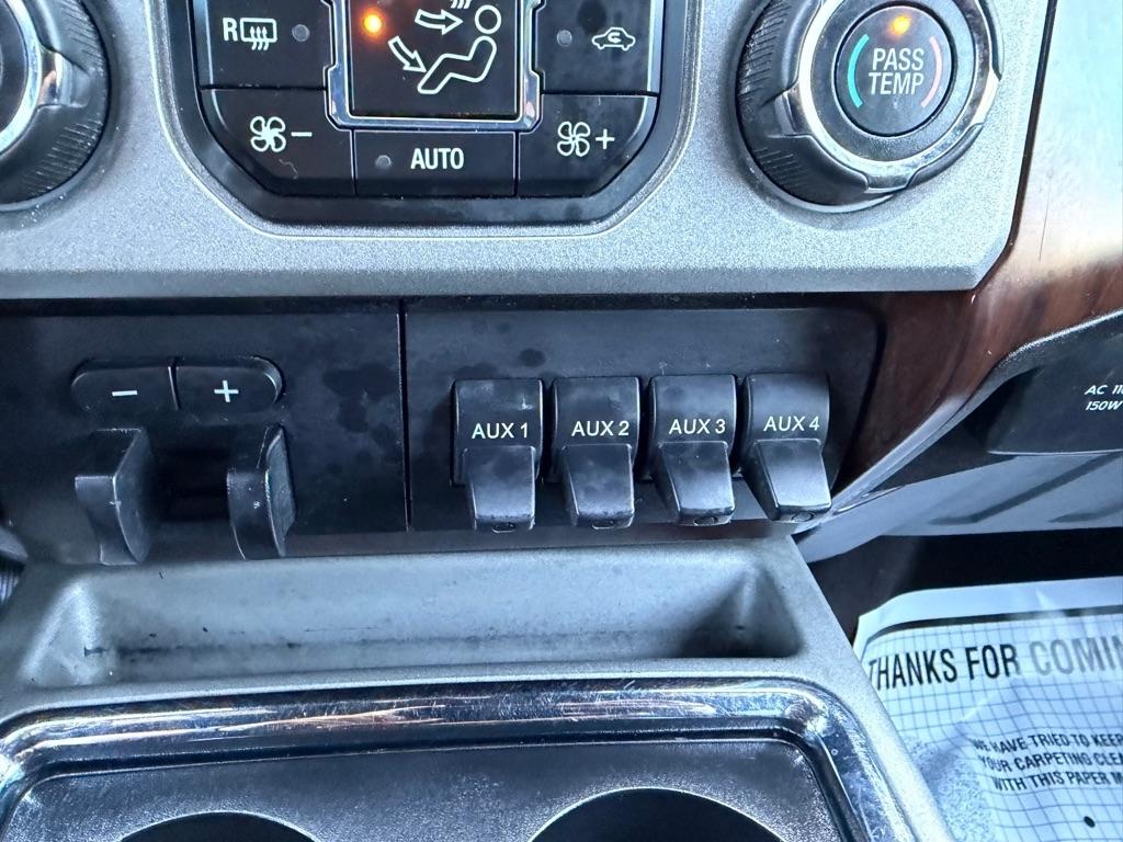 Ford F-250 SD King Ranch Crew Cab 4WD 2016