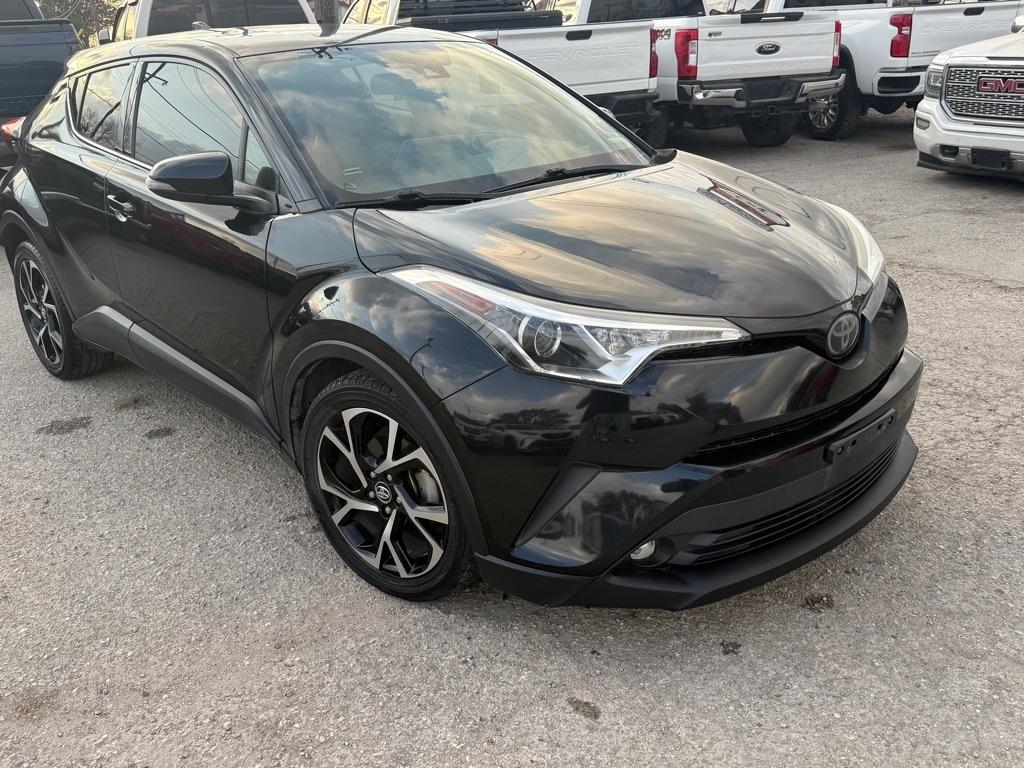 Toyota C-HR XLE 2019