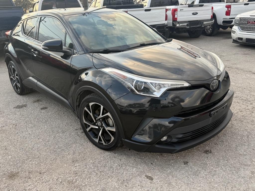 Toyota C-HR XLE 2019