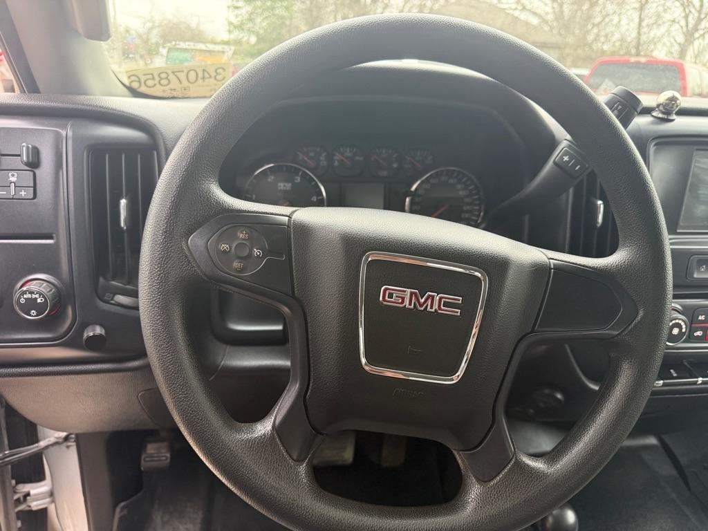 GMC Sierra 3500HD Base Crew Cab 4WD 2016