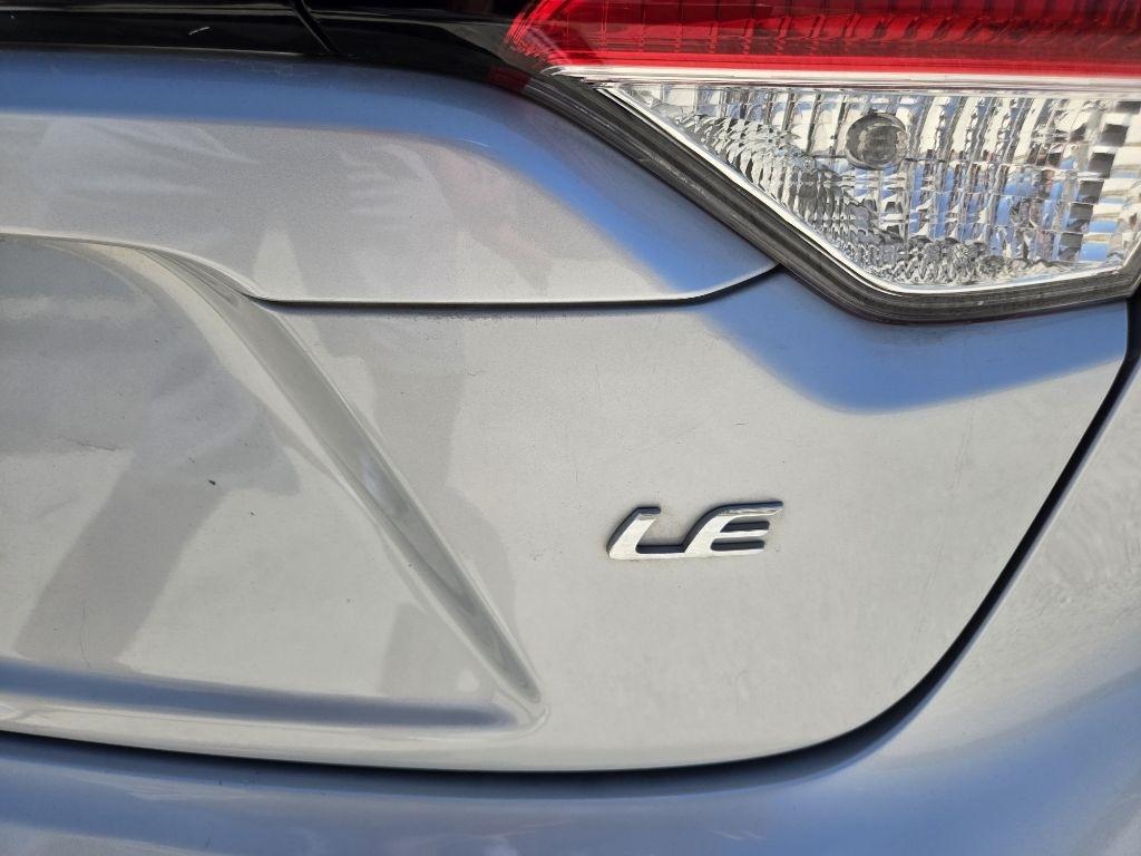 Toyota Corolla LE 2022