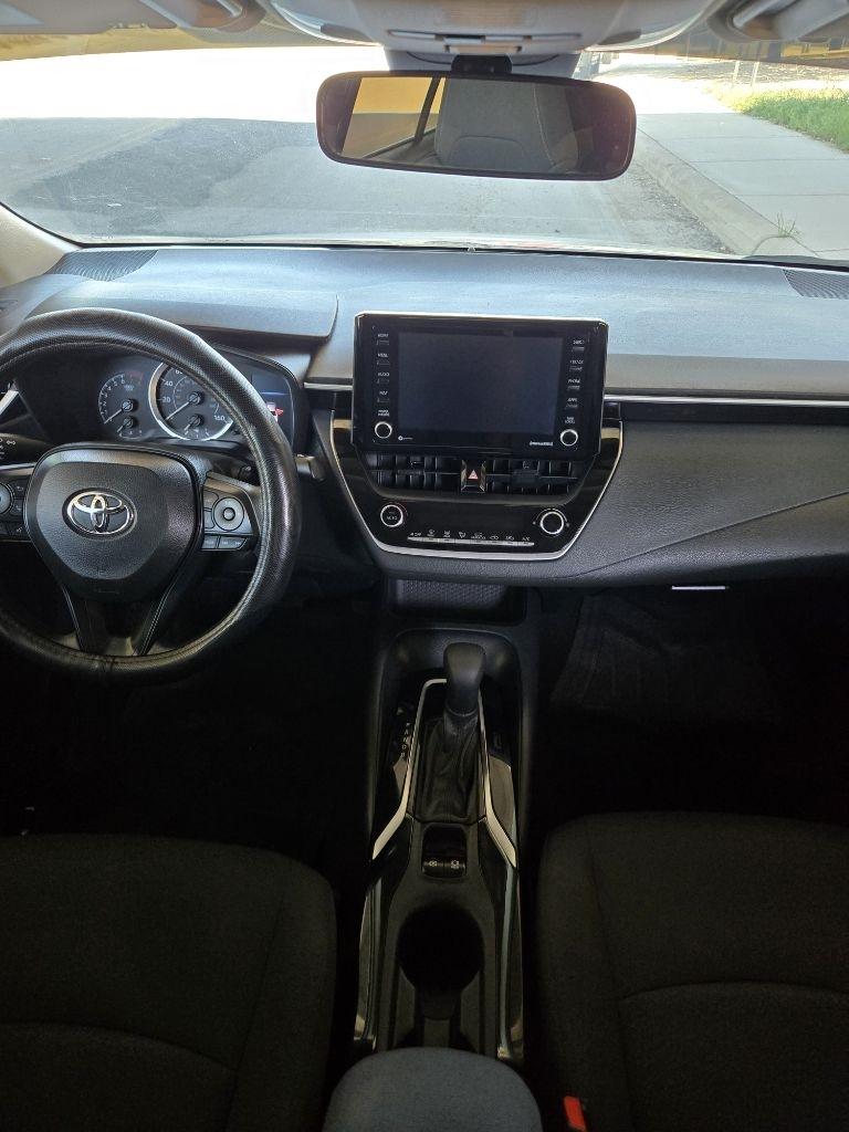Toyota Corolla LE 2022