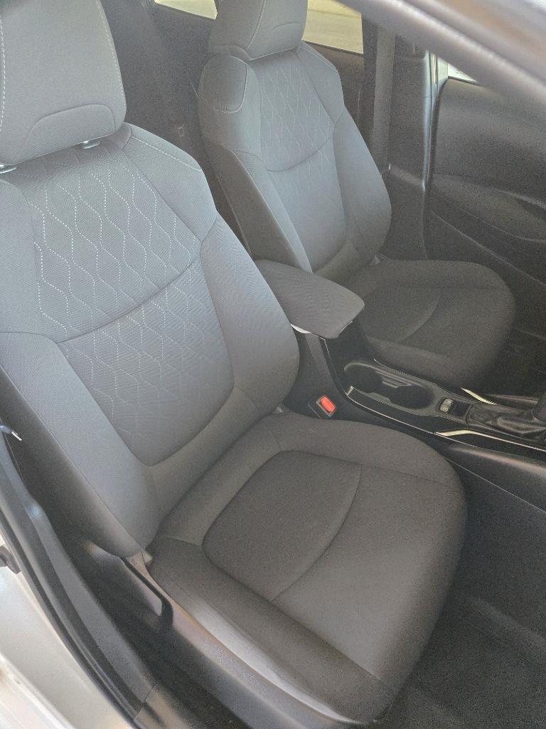 Toyota Corolla LE 2022