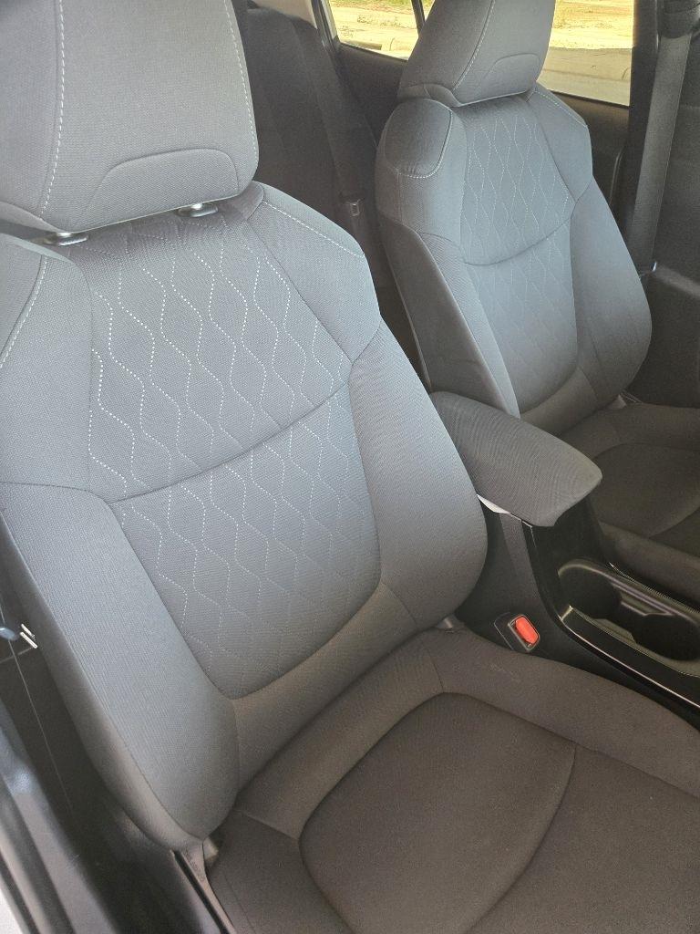 Toyota Corolla LE 2022