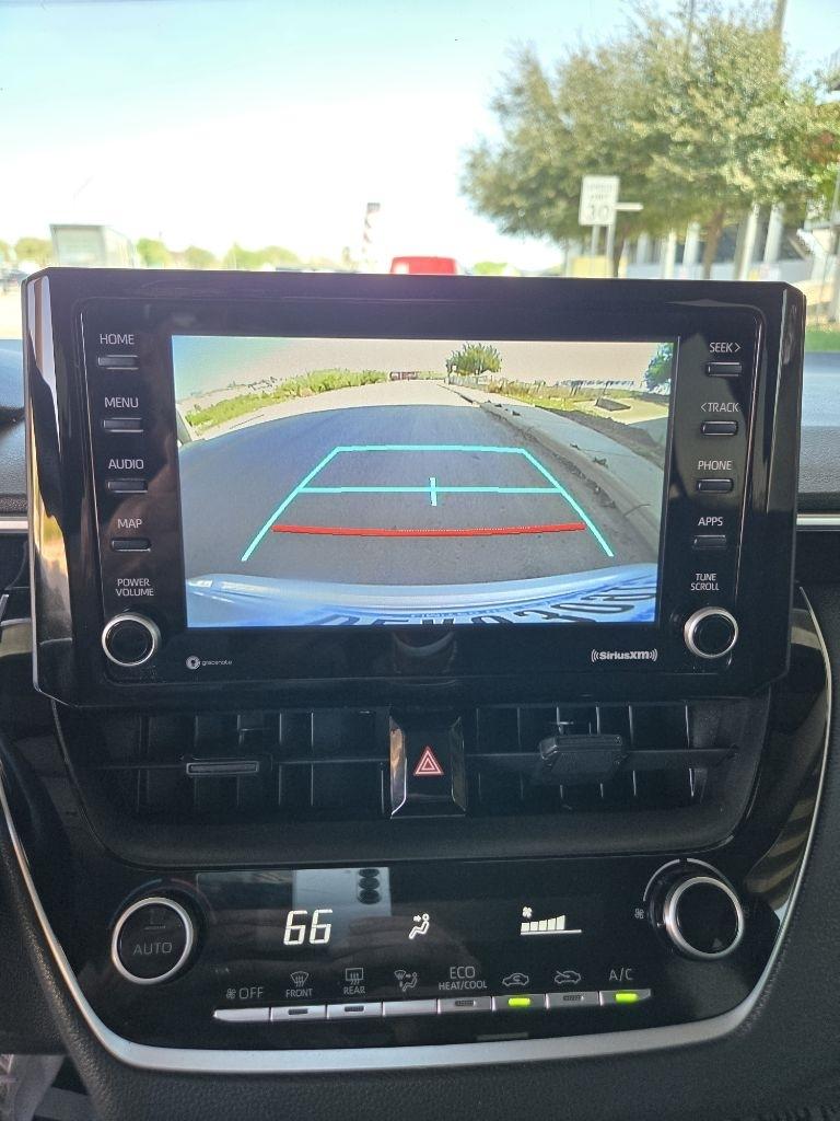 Toyota Corolla LE 2022