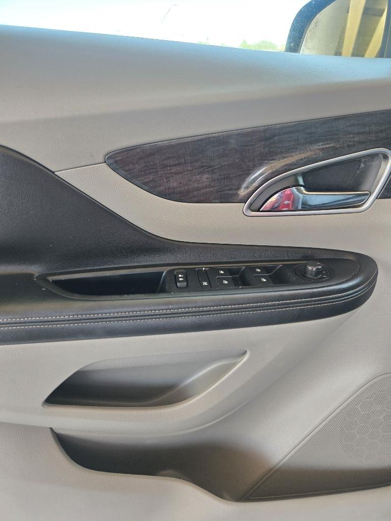 Buick Encore Convenience FWD 2016