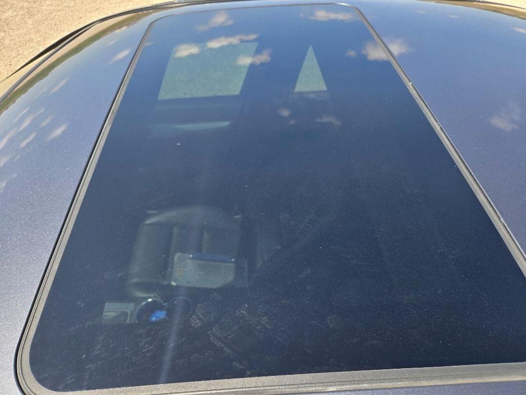 Mercedes-Benz C-Class C300 4MATIC Sport Sedan 2011