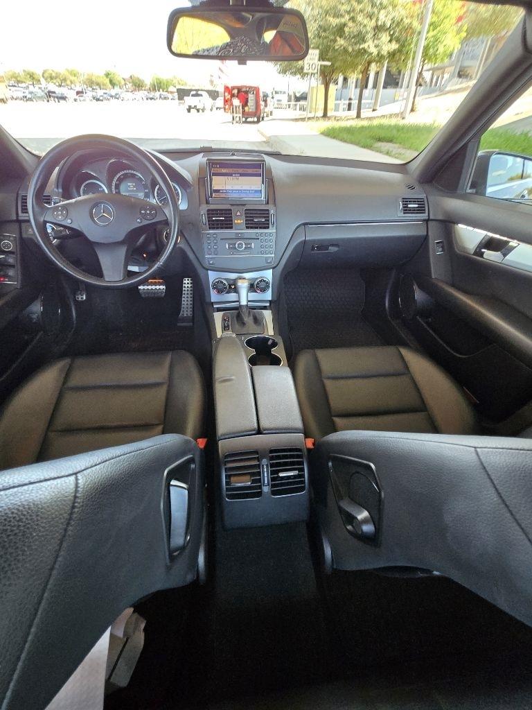 Mercedes-Benz C-Class C300 4MATIC Sport Sedan 2011