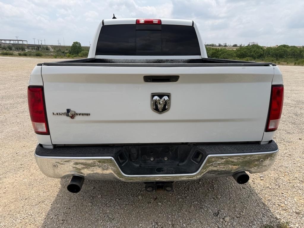 RAM 1500 SLT Crew Cab SWB 2WD 2016