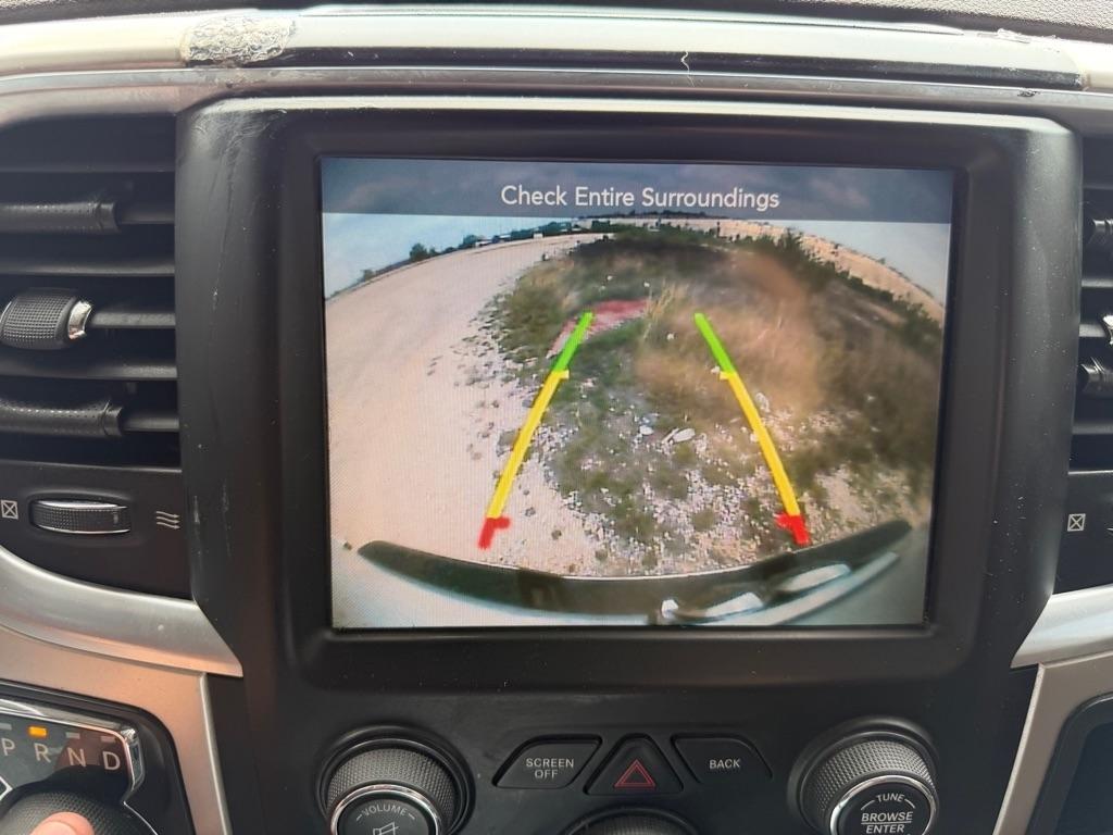 RAM 1500 SLT Crew Cab SWB 2WD 2016