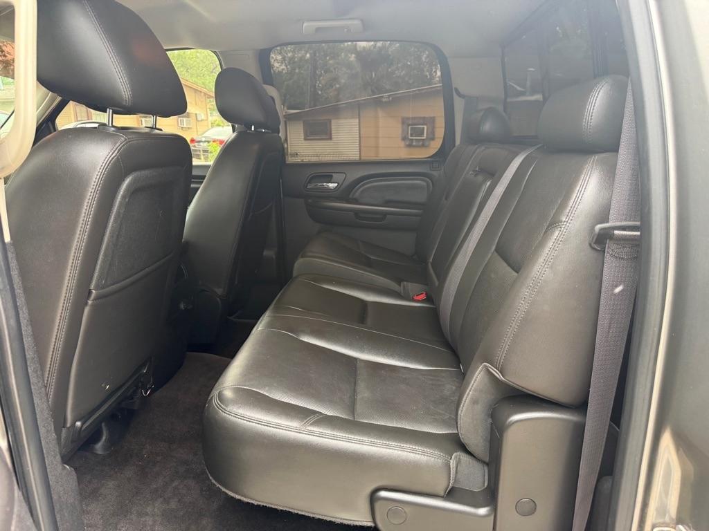 GMC Sierra 2500HD Denali Crew Cab 4WD 2013