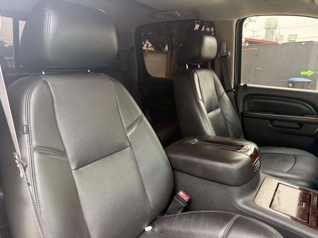 GMC Sierra 2500HD Denali Crew Cab 4WD 2013