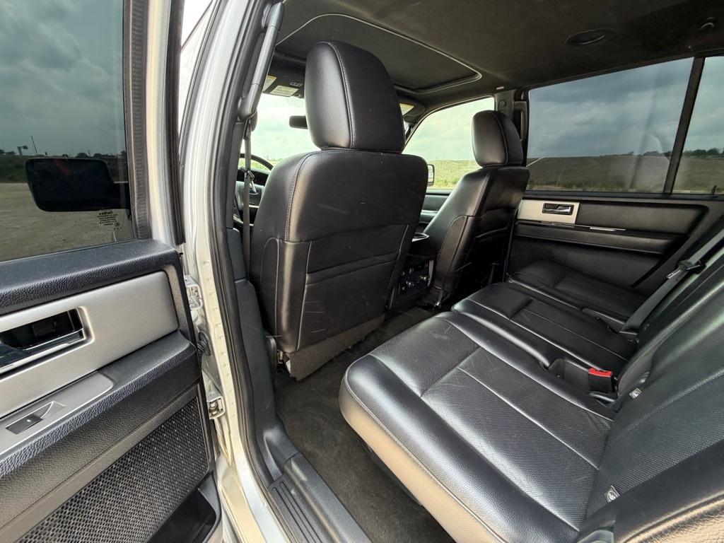 Ford Expedition EL XLT 2WD 2016