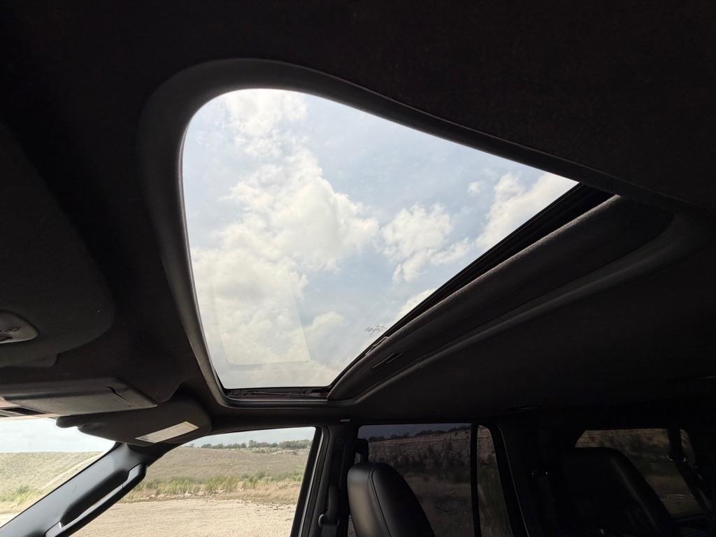 Ford Expedition EL XLT 2WD 2016