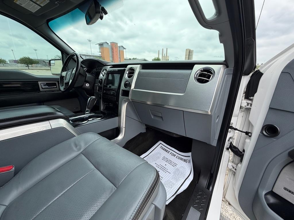 Ford F-150 XL SuperCrew 5.5-ft. Bed 4WD 2012