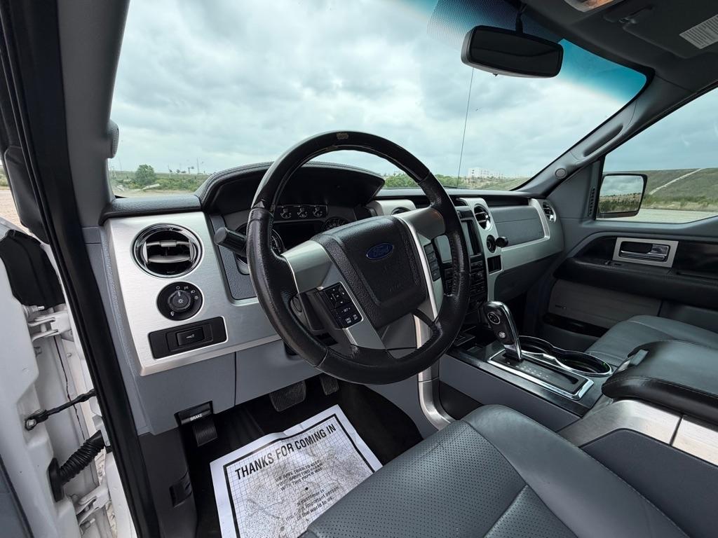 Ford F-150 XL SuperCrew 5.5-ft. Bed 4WD 2012