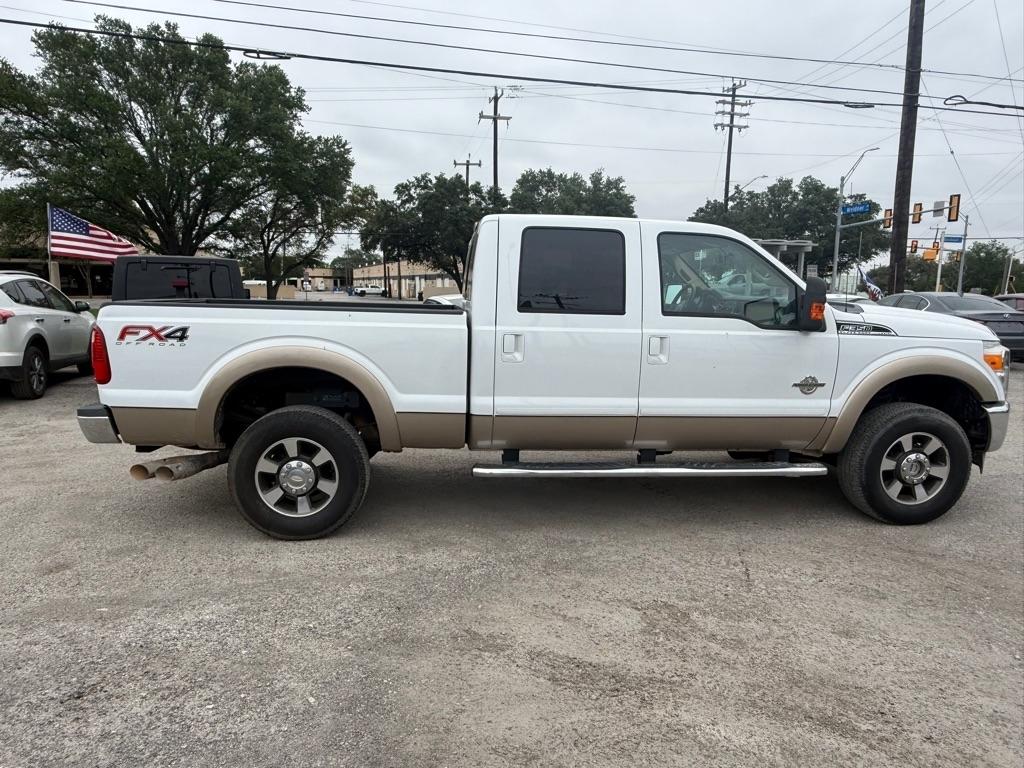 Ford F-350 SD King Ranch Crew Cab 4WD 2012