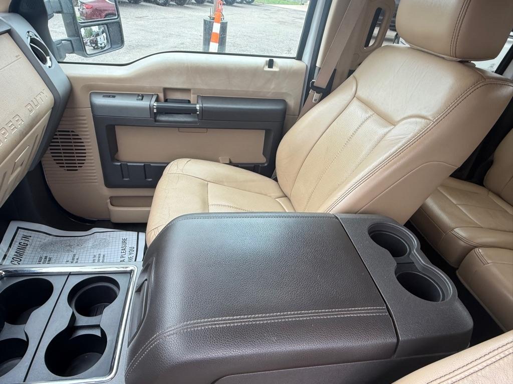 Ford F-350 SD King Ranch Crew Cab 4WD 2012