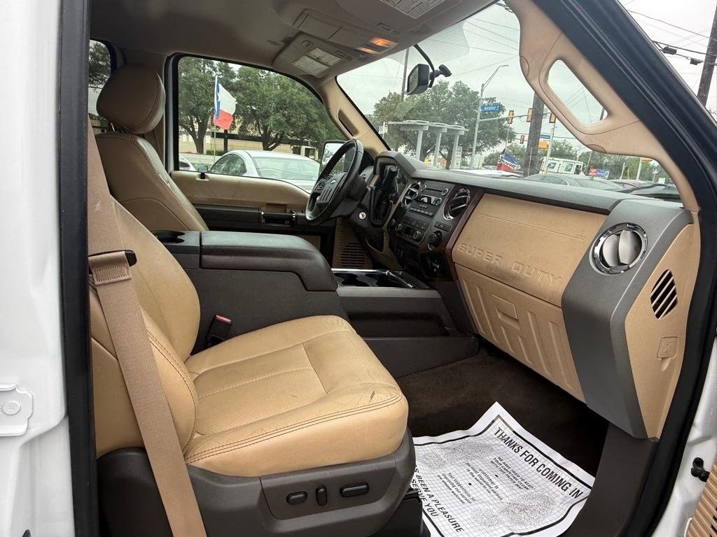 Ford F-350 SD King Ranch Crew Cab 4WD 2012