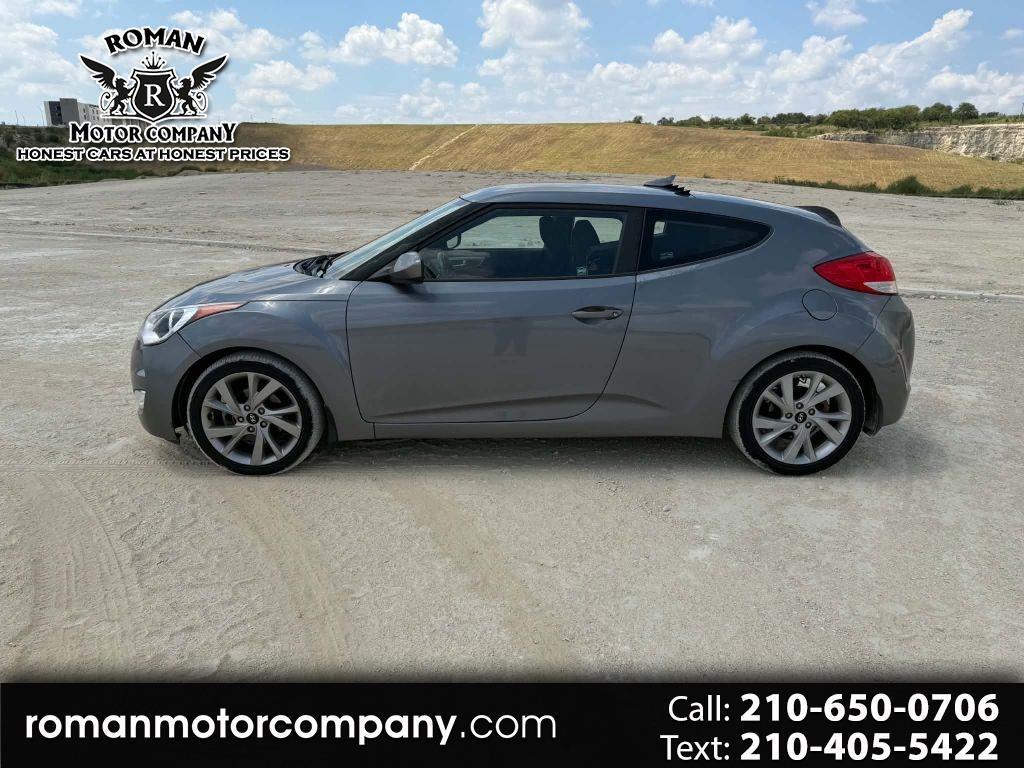 2017 Hyundai Veloster Base 6MT