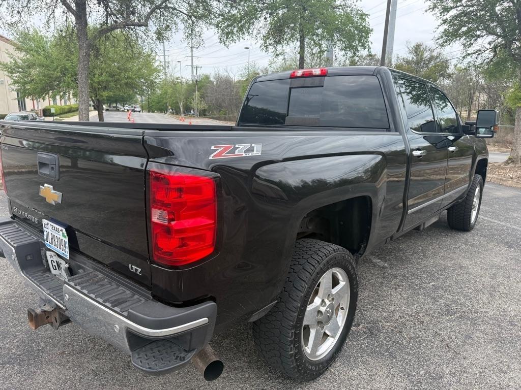 Chevrolet Silverado 2500HD LTZ Crew Cab 4WD 2015