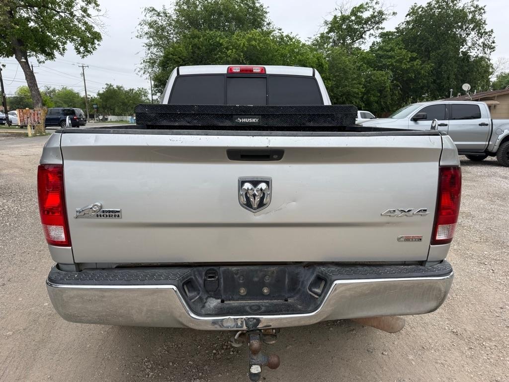 Dodge 2500 SLT Mega Cab 4WD 2012