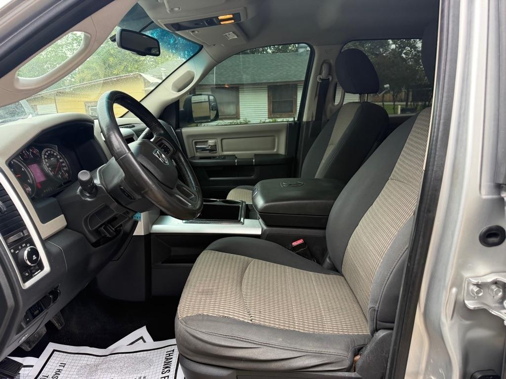Dodge 2500 SLT Mega Cab 4WD 2012