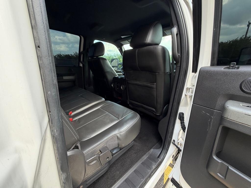 Ford F-350 SD King Ranch Crew Cab 2WD 2011
