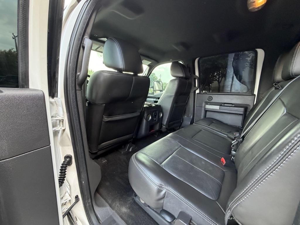 Ford F-350 SD King Ranch Crew Cab 2WD 2011