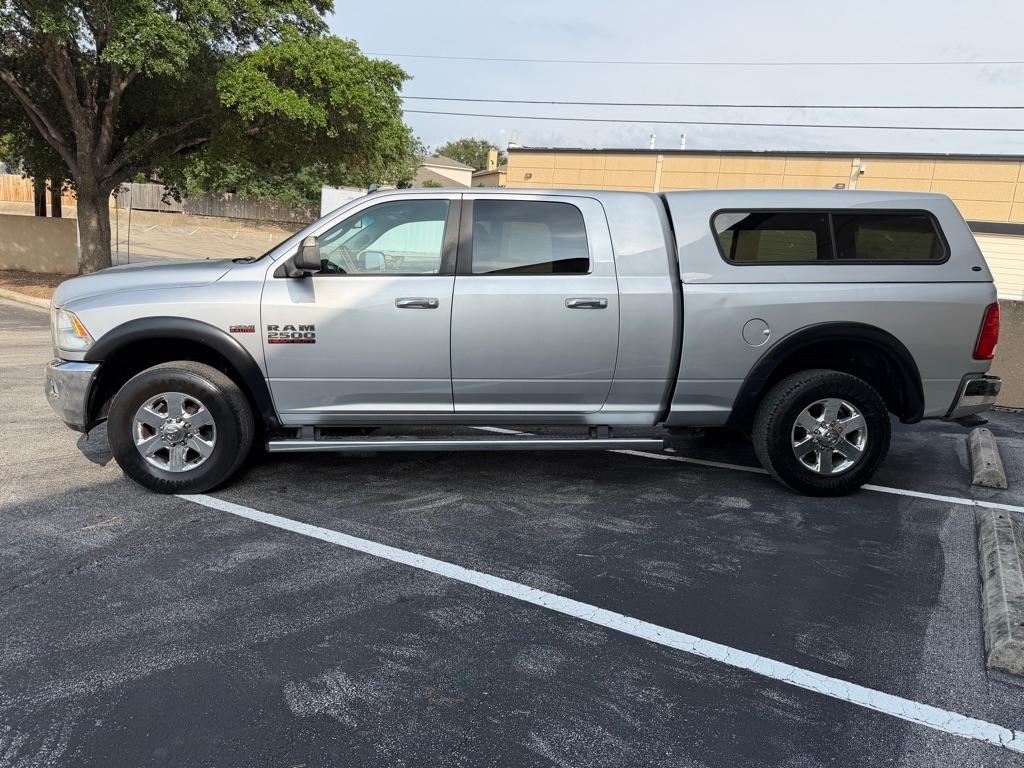 RAM 2500 SLT Mega Cab 2WD 2015