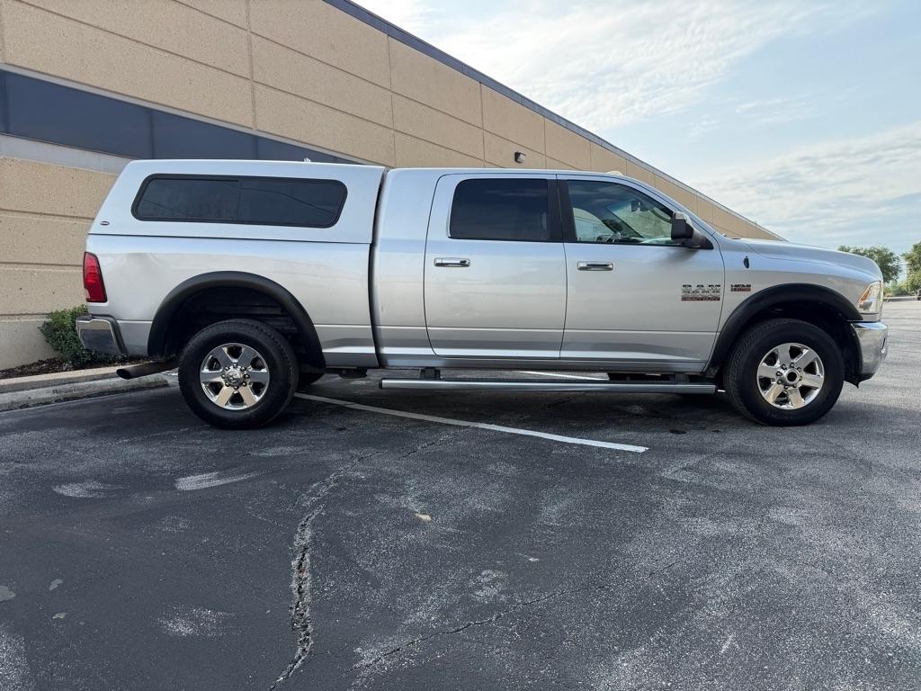 RAM 2500 SLT Mega Cab 2WD 2015