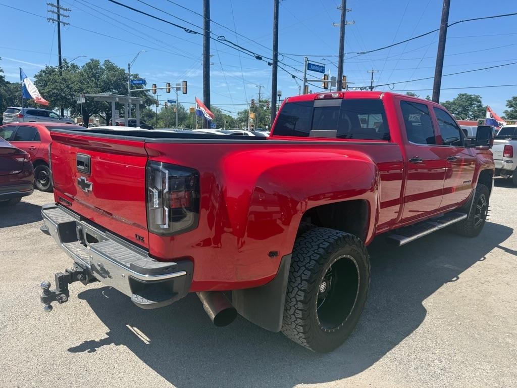 Chevrolet Silverado 3500HD LTZ Crew Cab 4WD 2015