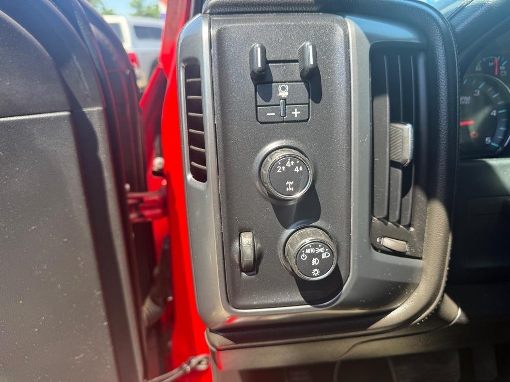 Chevrolet Silverado 3500HD LTZ Crew Cab 4WD 2015