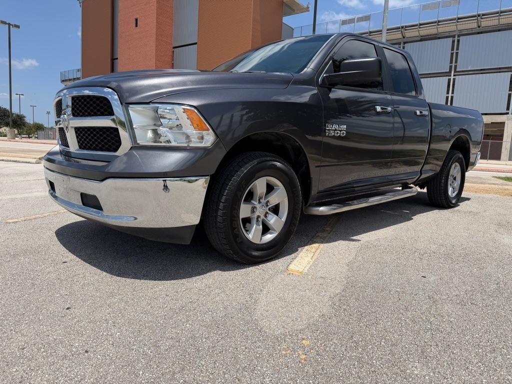 RAM 1500 SLT Quad Cab 4WD 2017