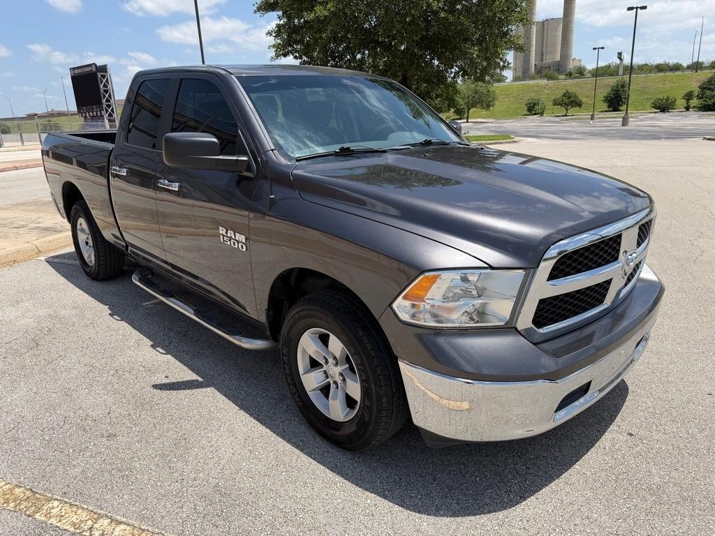 RAM 1500 SLT Quad Cab 4WD 2017