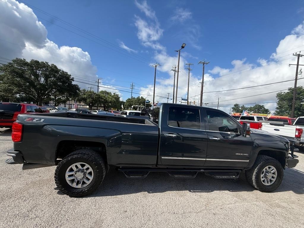 Chevrolet Silverado 3500HD LTZ Crew Cab 4WD 2018
