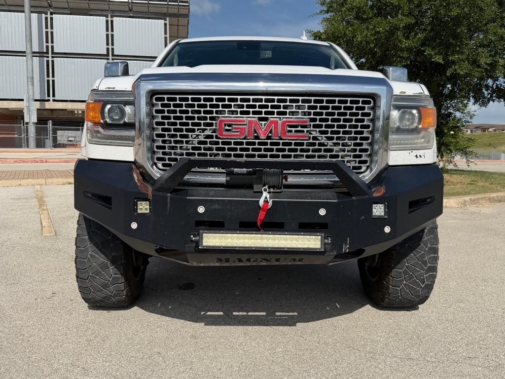 GMC Sierra 2500HD Denali Crew Cab 4WD 2015